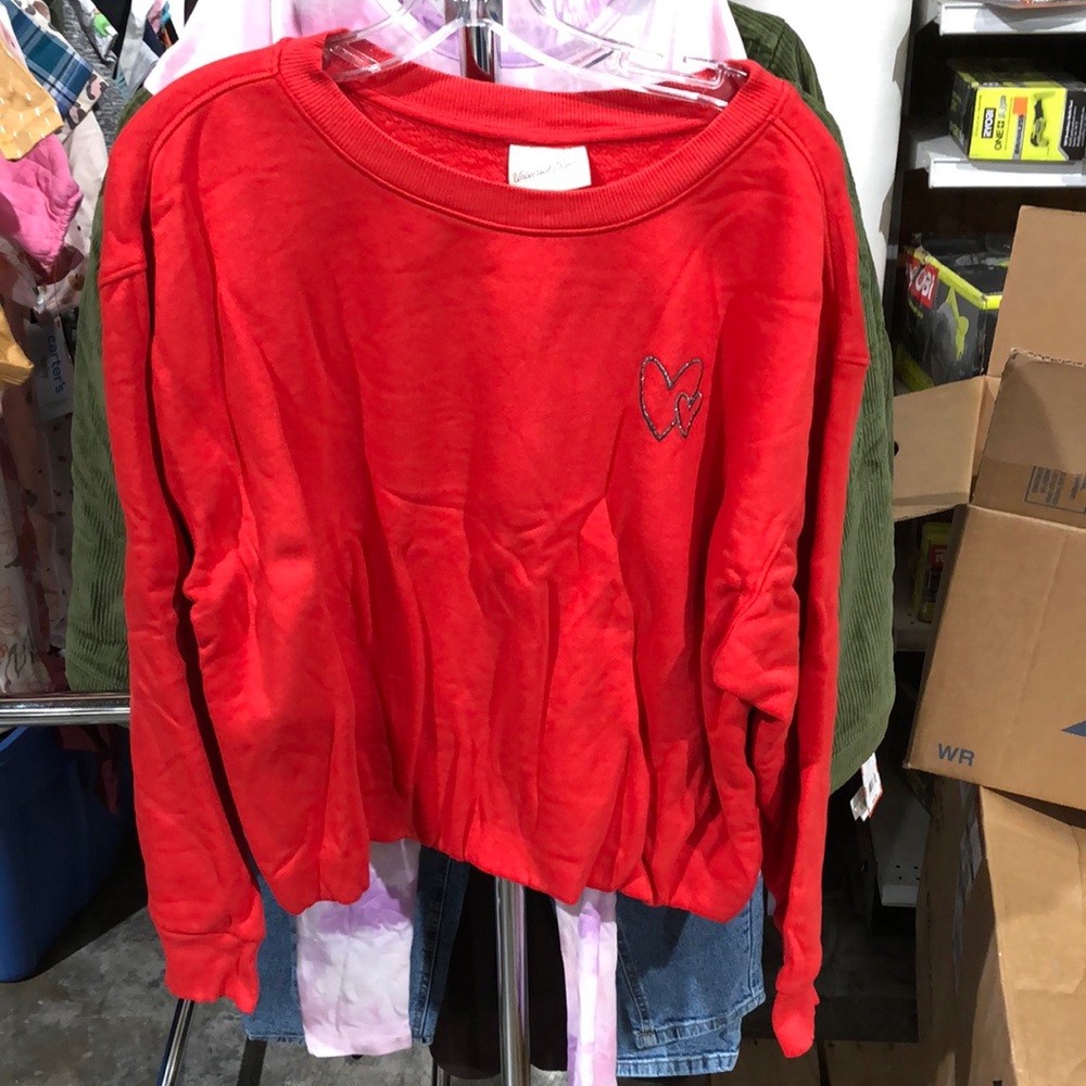 Crewneck with Hearts